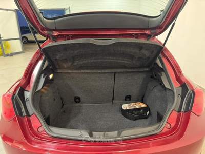 Alfa Romeo Giulietta Giulietta 1.6 jtdm(2) Distinctive Rosso usata Caresanablot