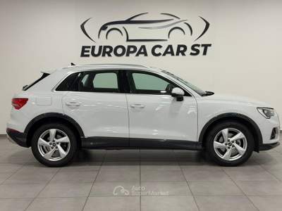 Audi Q3 2.0 35 TDI S Tronic Business Bianco usata Caresanablot