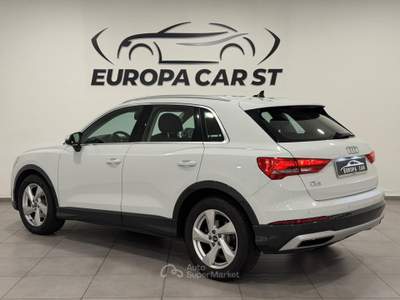 Audi Q3 2.0 35 TDI S Tronic Business Bianco usata Caresanablot