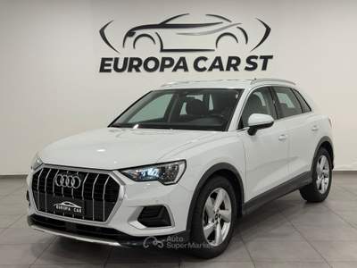 Audi Q3 2.0 35 TDI S Tronic Business Bianco usata Caresanablot