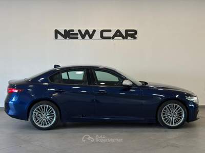 Alfa Romeo Giulia 2.2 Turbo AT8 150CV Super Blu/Azzurro usata Caresanablot