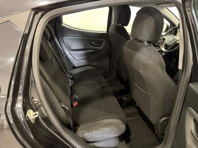 Lancia Ypsilon 1.3 MultiJet 95 cv Stop & Start Silver Nero usata Caresanablot