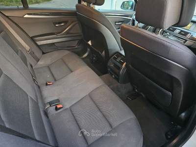 BMW Serie 5 520d 520d 184cv Touring Business*Aut*Navi*Pdc*Euro5* Argento usata Modena