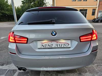 BMW Serie 5 520d 520d 184cv Touring Business*Aut*Navi*Pdc*Euro5* Argento usata Modena