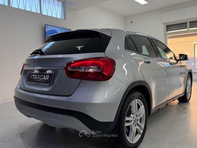 Mercedes-Benz GLA Automatic Business Argento usata Mesagne
