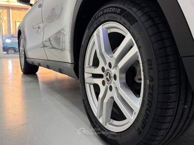 Mercedes-Benz GLA Automatic Business Argento usata Mesagne