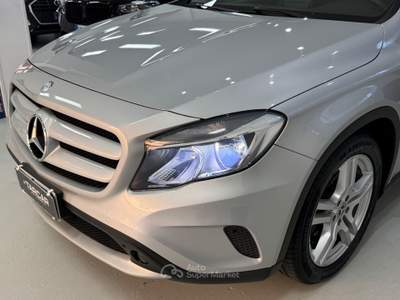 Mercedes-Benz GLA Automatic Business Argento usata Mesagne