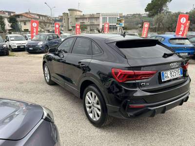 Audi Q3 Q3 I 2019 Sportback Sportback 35 2.0 tdi S line edition s-tronic Nero usata Sant'Omero