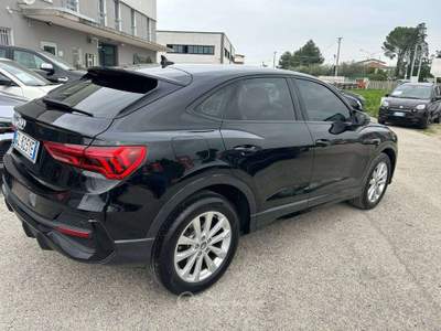 Audi Q3 Q3 I 2019 Sportback Sportback 35 2.0 tdi S line edition s-tronic Nero usata Sant'Omero