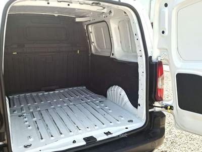 Peugeot Partner VAN L1 BlueHDI 100cv Premium - 3 posti Bianco usata Castiglione delle Stiviere