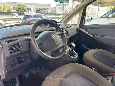Lancia Musa Musa II 2007 1.4 8v Diva (argento) Bronzo usata Giugliano in Campania