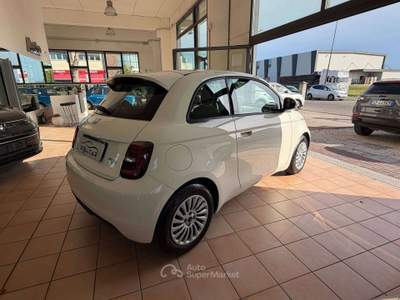 Fiat 500e 500 IV 2025 23,65 kWh Bianco usata Savignano sul Rubicone
