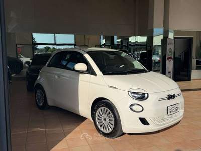 Fiat 500e 500 IV 2025 23,65 kWh Bianco usata Savignano sul Rubicone