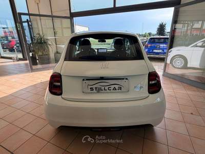 Fiat 500e 500 IV 2025 23,65 kWh Bianco usata Savignano sul Rubicone