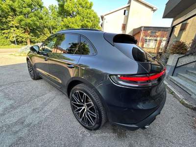 Porsche Macan Macan  2022 2.0 265cv pdk Tetto Cerchi 21 Sport Chrono Grigio usata Meda