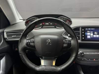 Peugeot 308 1.2 110 CV EURO 6 Uniprop ok neopatentati usata Sesto San Giovanni