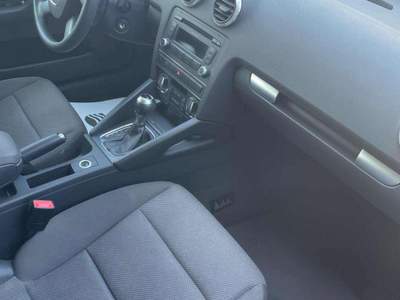 Audi A3 SPB 1.6TDI 105CV S tronic Ambition OK NEOPATENTATI Argento usata Rosà