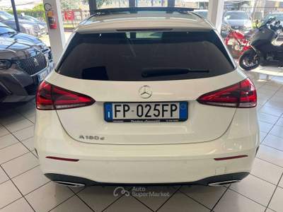 Mercedes-Benz Classe A Classe A - d Premium Auto + TETTO APRIBILE + LED Bianco usata Caravaggio