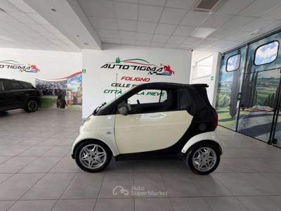 Smart ForTwo 54cv Bianco usata Foligno