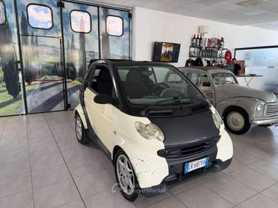 Smart ForTwo 54cv Bianco usata Foligno