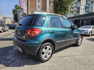 Fiat Sedici 1.9 MultiJet  120cv Dynamic 4x4 Verde usata Torino