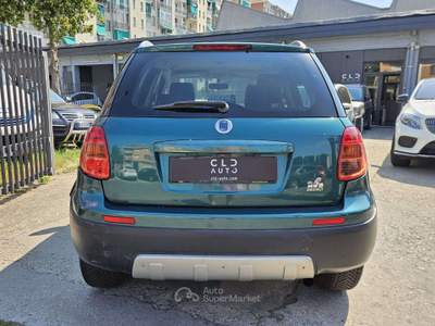 Fiat Sedici 1.9 MultiJet  120cv Dynamic 4x4 Verde usata Torino
