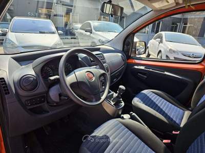 Fiat QUBO 1.4 8V 77CV Natural Power Arancione usata Torino