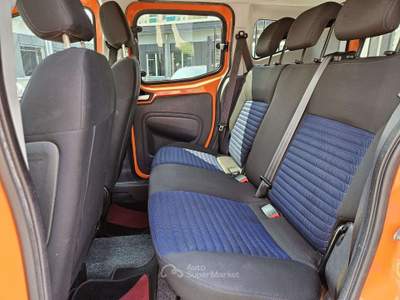 Fiat QUBO 1.4 8V 77CV Natural Power Arancione usata Torino