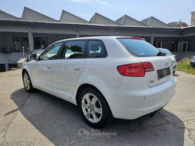 Audi A3 1.6 TDI CR Ambition Sportback Bianco usata Torino