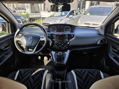 Lancia Ypsilon 1.2 69 CV Opening Edition Beige usata Torino