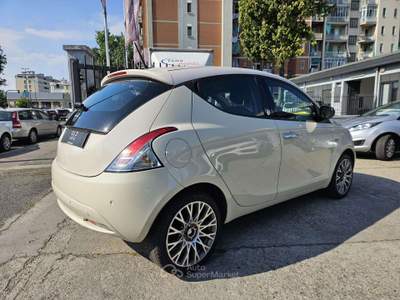 Lancia Ypsilon 1.2 69 CV Opening Edition Beige usata Torino
