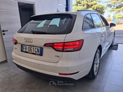 Audi A4 Avant 2.0 TDI 122 CV Business Bianco usata Alberobello