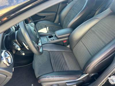 Mercedes-Benz GLA GLA 200 d Automatic 4Matic Premium Nero usata Velletri