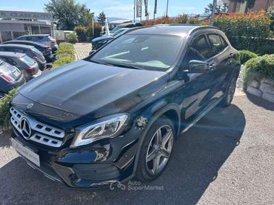 Mercedes-Benz GLA GLA 200 d Automatic 4Matic Premium Nero usata Velletri