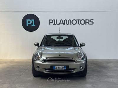 MINI Cooper Mini 1.6 Cooper 120cv CAMBIO AUTOMATICO UNIPRO CRONOLOGIA TAGLIANDI NEOPATENTATI Oro usata Castenedolo