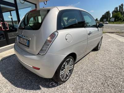 Lancia Ypsilon 75 CV Argento Grigio usata Tricesimo