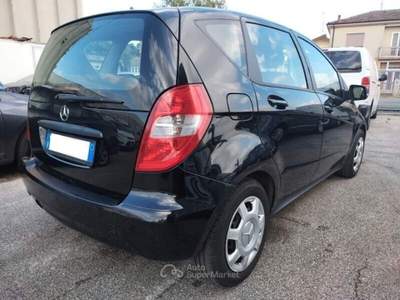 Mercedes-Benz Classe A A 160 CDI Elegance Nero usata Ferrara