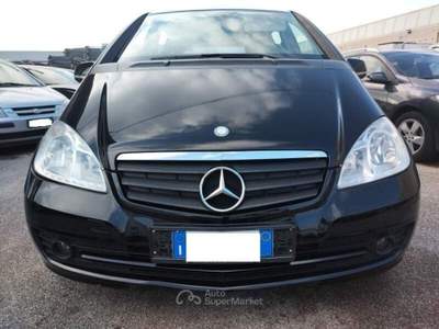Mercedes-Benz Classe A A 160 CDI Elegance Nero usata Ferrara