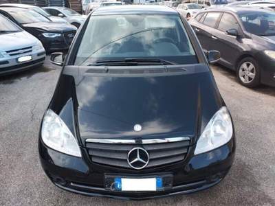 Mercedes-Benz Classe A A 160 CDI Elegance Nero usata Ferrara