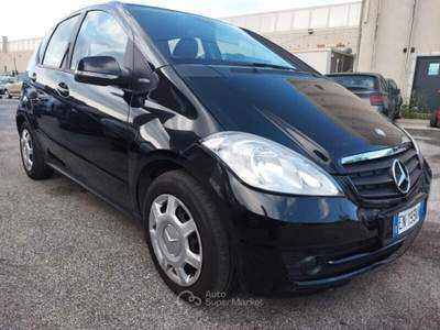 Mercedes-Benz Classe A A 160 CDI Elegance Nero usata Ferrara