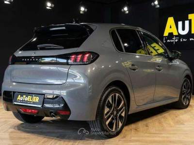 Peugeot 208 208 1.2 hybrid Allure 110cv e-dcs 6 Grigio usata Moncalieri