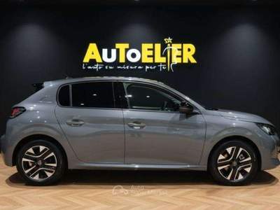 Peugeot 208 208 1.2 hybrid Allure 110cv e-dcs 6 Grigio usata Moncalieri