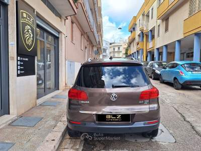 Volkswagen Tiguan Sport & Style BlueMotion Technology Marrone usata Castellana Grotte