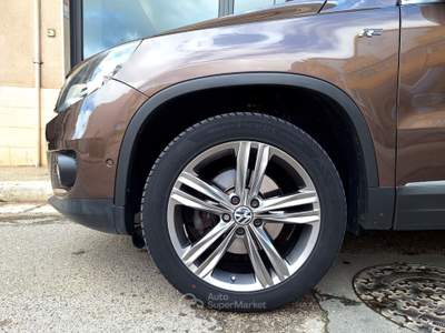 Volkswagen Tiguan Sport & Style BlueMotion Technology Marrone usata Castellana Grotte