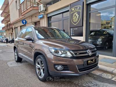 Volkswagen Tiguan Sport & Style BlueMotion Technology Marrone usata Castellana Grotte