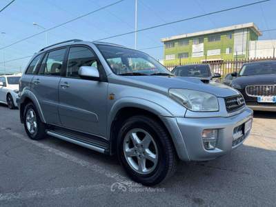 Toyota RAV4 5p 2.0 d-4d 16v Grigio usata Lallio