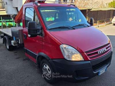 Iveco Daily (2009-11) 29L10 2.3 Hpi PM CESTELLO TELES. COMET Rosso usata Bareggio