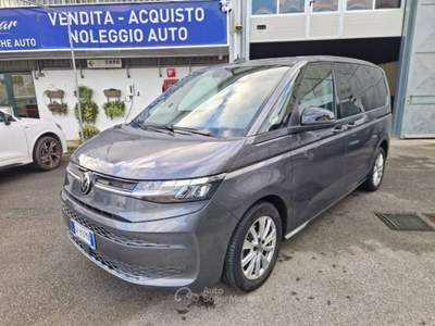 Volkswagen Multivan 2.0 TDI 150CV DSG Life Grigio usata Bareggio