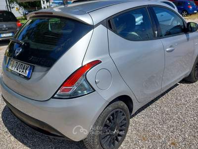 Lancia Ypsilon 5 porte Gold Grigio usata SANT'AGATA SUL SANTERNO