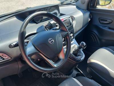 Lancia Ypsilon 5 porte Gold Grigio usata SANT'AGATA SUL SANTERNO